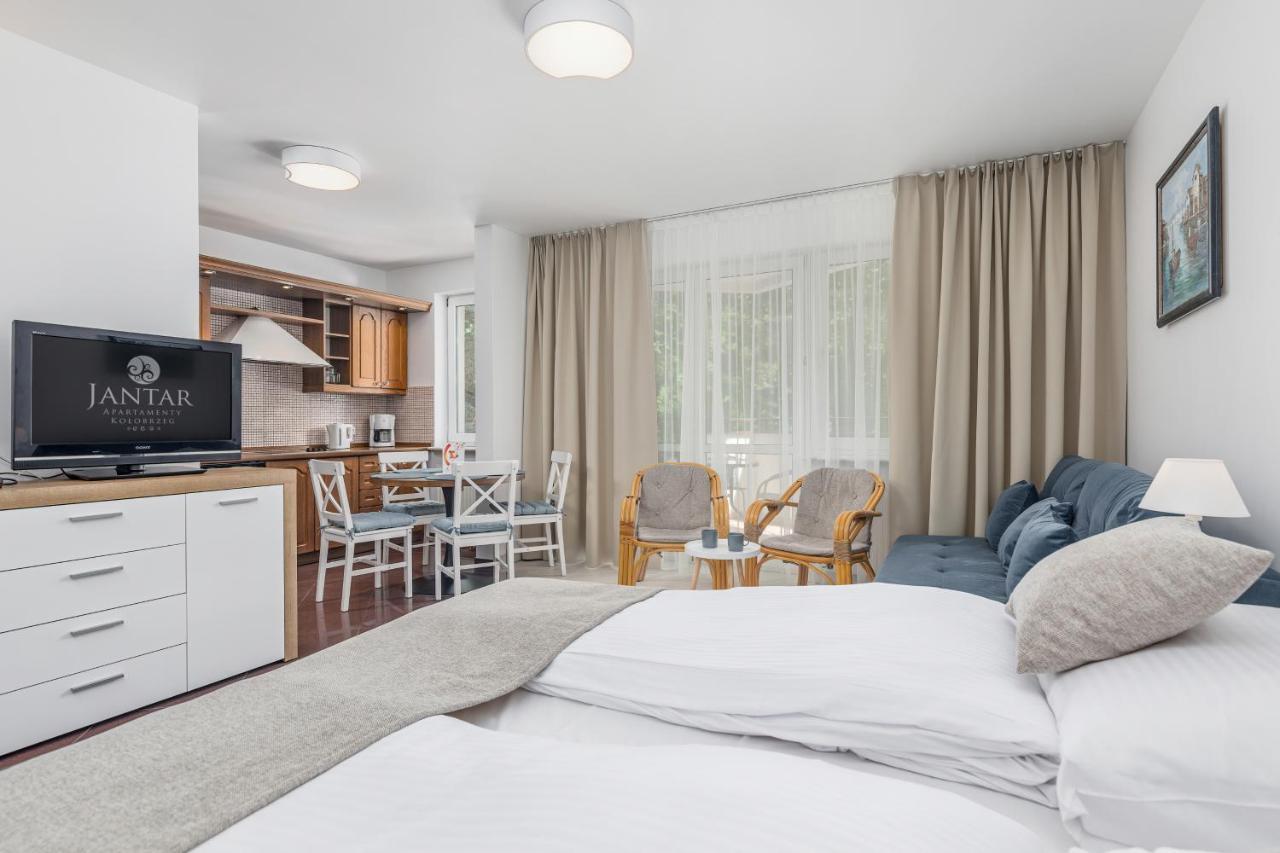 Jantar Apartamenty -Port Kolobrzeg- Westerplatte Z Garazem エクステリア 写真