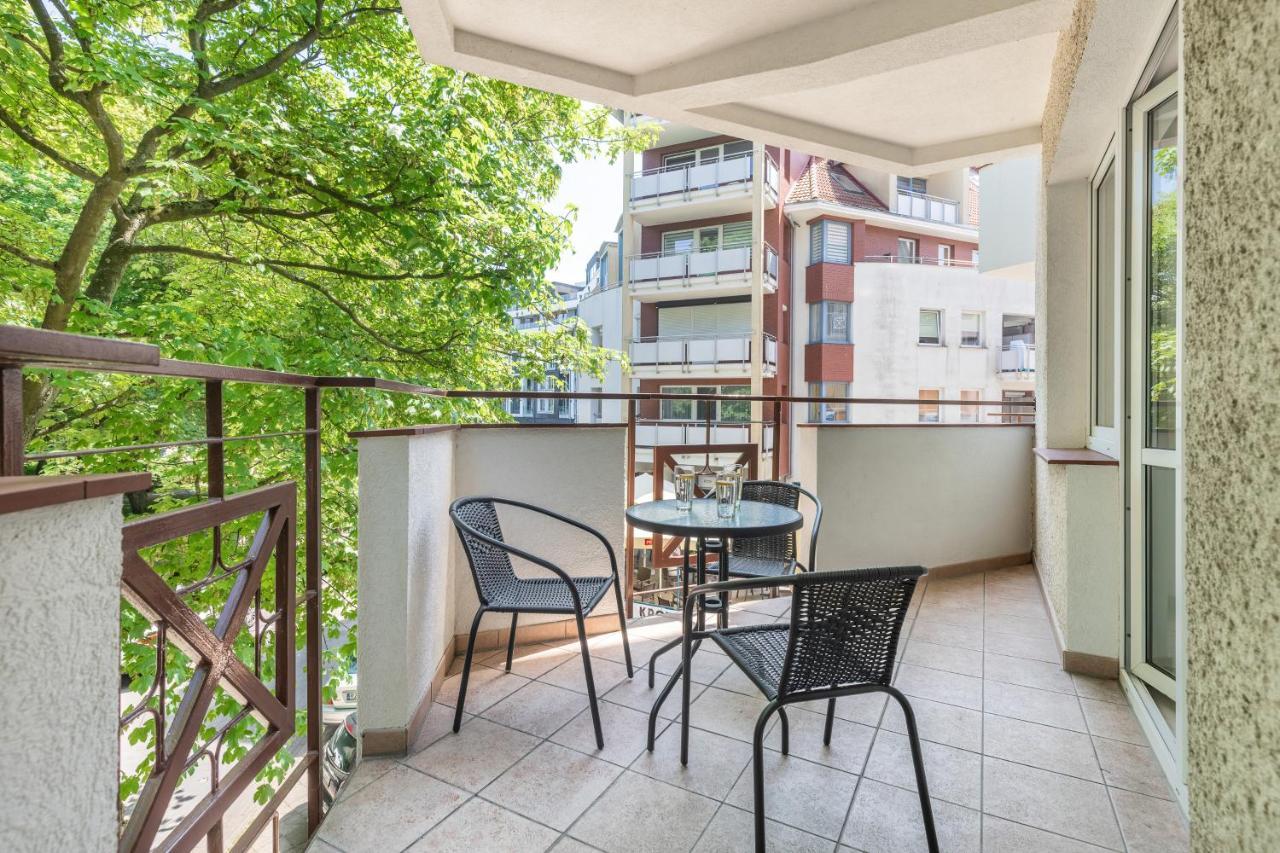 Jantar Apartamenty -Port Kolobrzeg- Westerplatte Z Garazem エクステリア 写真