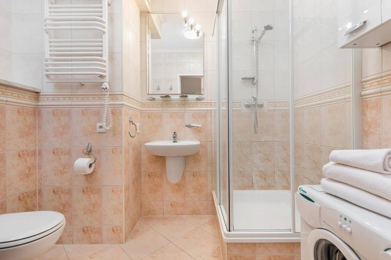 Jantar Apartamenty -Port Kolobrzeg- Westerplatte Z Garazem エクステリア 写真