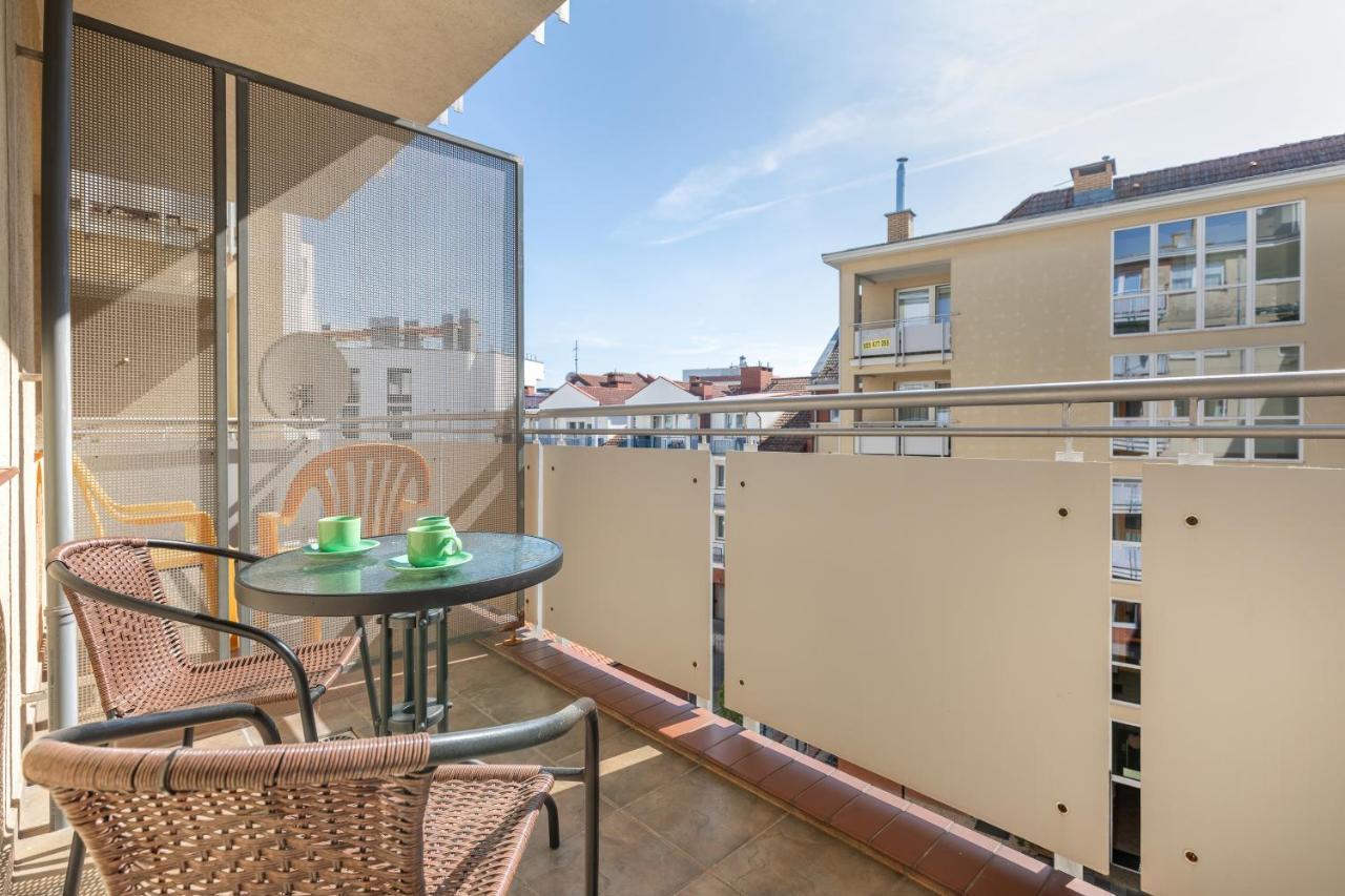 Jantar Apartamenty -Port Kolobrzeg- Westerplatte Z Garazem エクステリア 写真